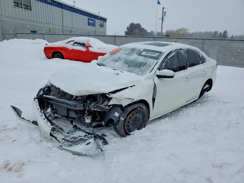 3VWDA7AJ7FM247503