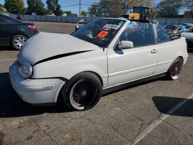 3VWDB61E1XM810332