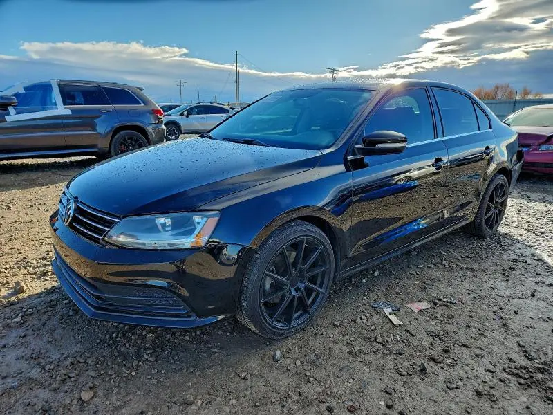3VWDB7AJ0HM201592