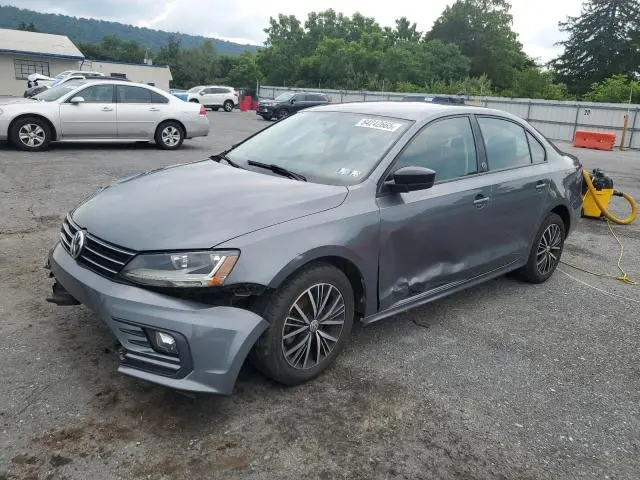 3VWDB7AJ0JM255304