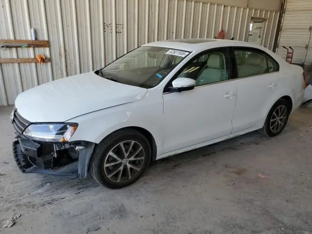 3VWDB7AJ1HM404619