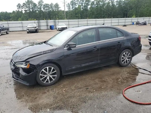3VWDB7AJ4HM203653