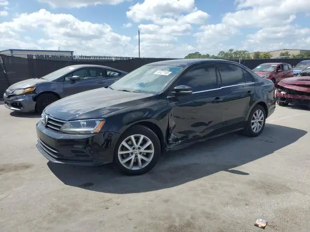 3VWDB7AJ4HM341077