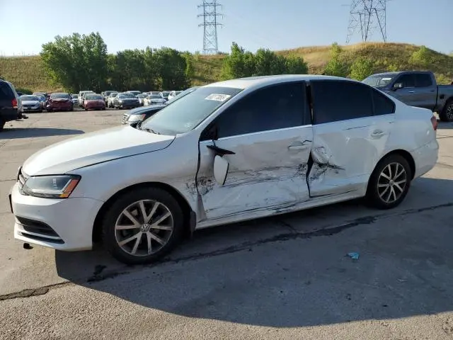3VWDB7AJ4HM384429