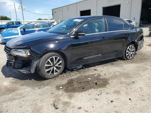 3VWDB7AJ4HM400547