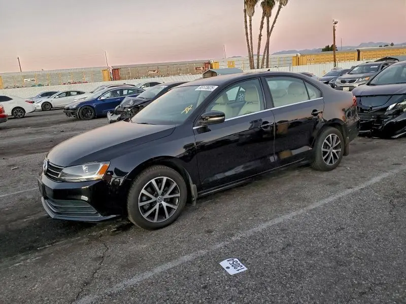 3VWDB7AJ4HM410382
