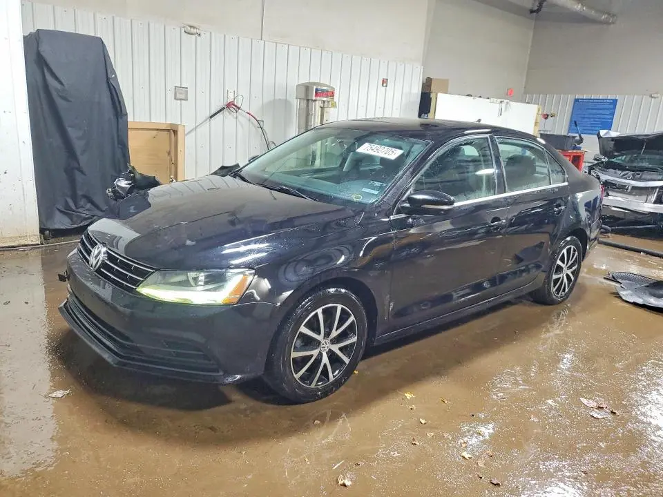 3VWDB7AJ5JM264015