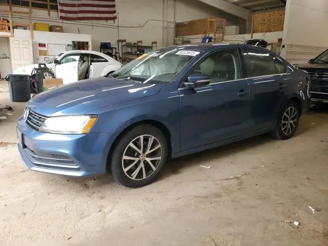 3VWDB7AJ7HM275592