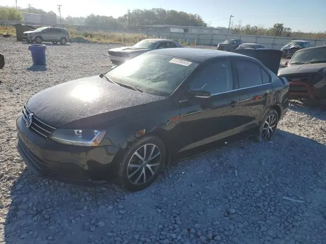 3VWDB7AJ8HM228121