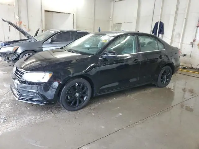 3VWDB7AJ8HM264553