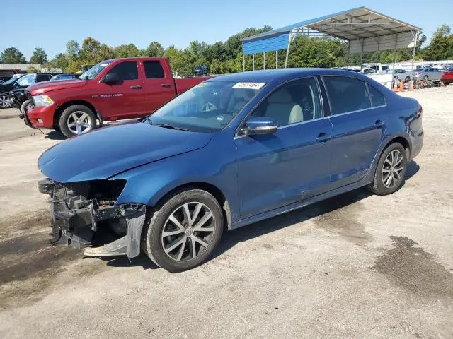 3VWDB7AJ8HM291994