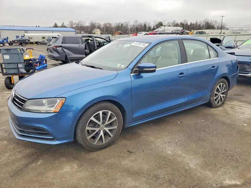 3VWDB7AJ8HM331085