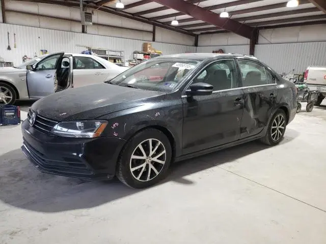 3VWDB7AJ8HM384577