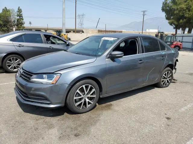 3VWDB7AJ8HM394302