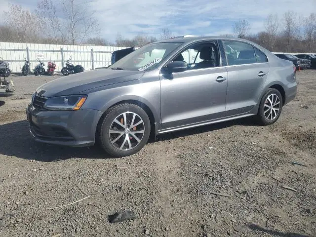 3VWDB7AJ8JM258645