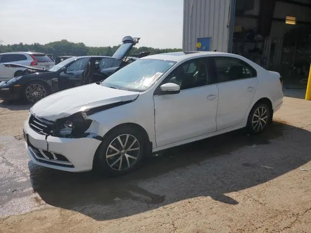 3VWDB7AJ9HM223736