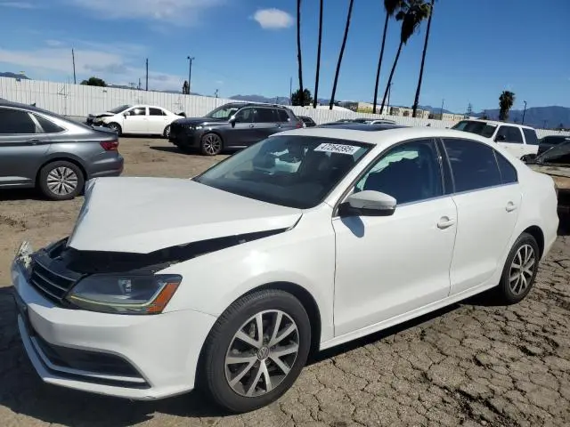 3VWDB7AJ9HM258440