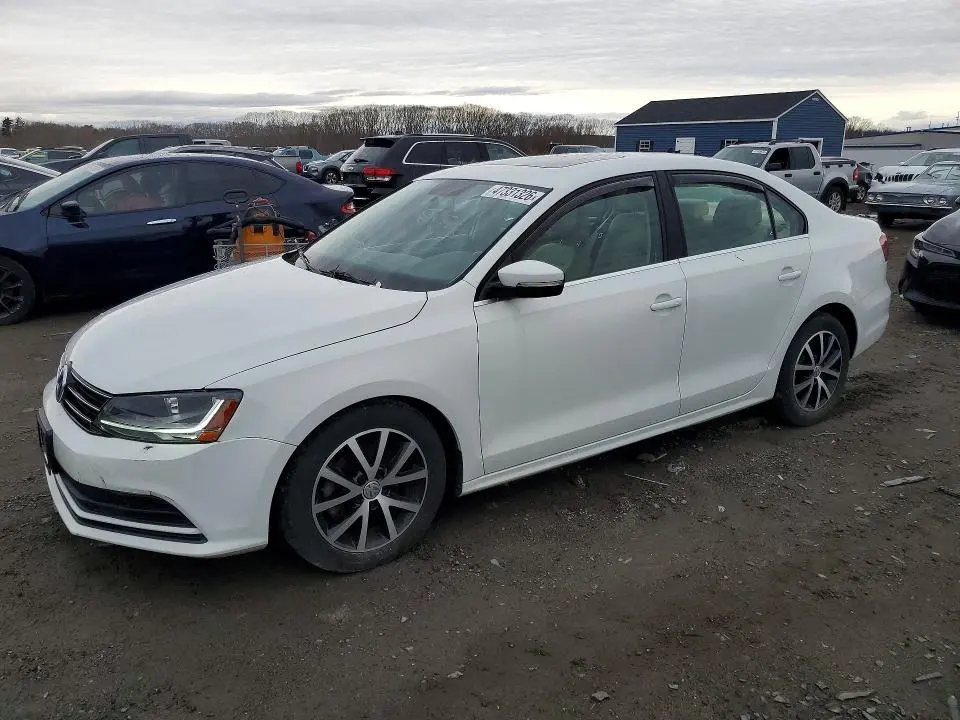 3VWDB7AJ9HM411043