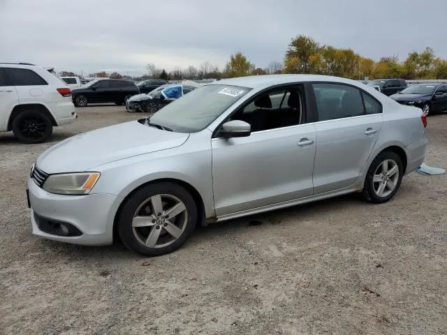 3VWDL7AJ0CM032230