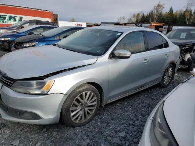 3VWDL7AJ1DM452645