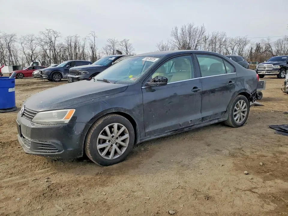3VWDP7AJ1DM438104