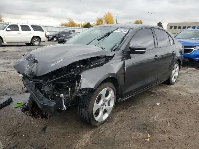 3VWDP7AJ2CM385329