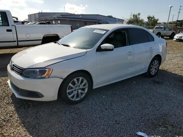 3VWDP7AJ3DM384014