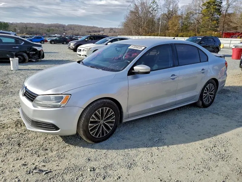 3VWDP7AJ4CM077871