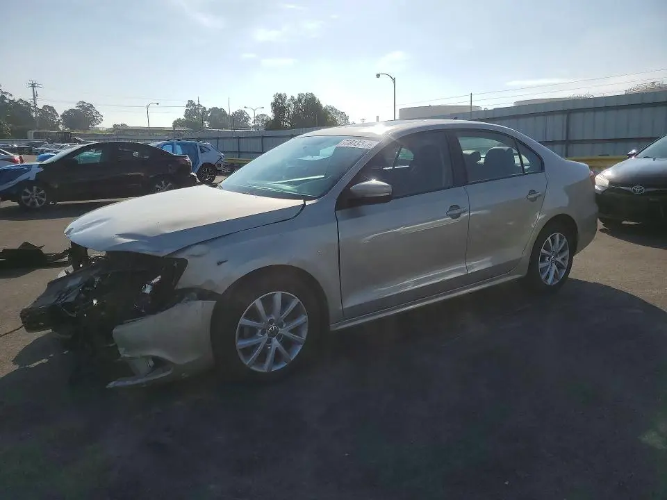 3VWDP7AJ7CM472448