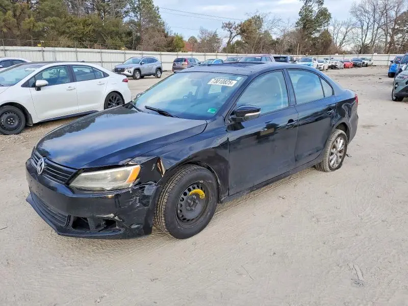 3VWDP7AJ8CM302177