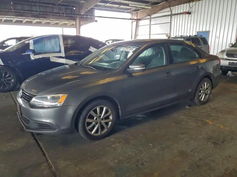 3VWDP7AJ8CM302812