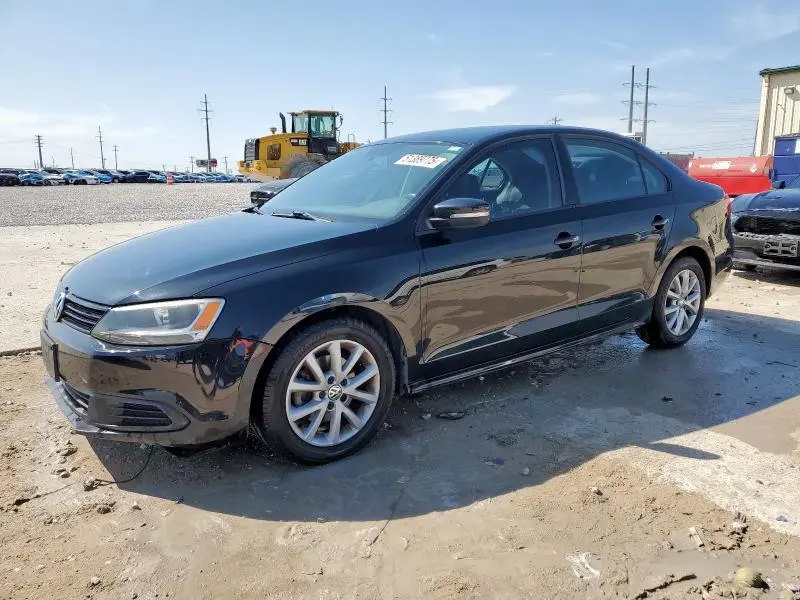3VWDP7AJ8CM377140