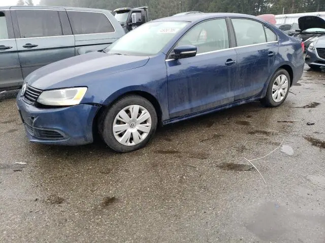 3VWDP7AJ8DM283857