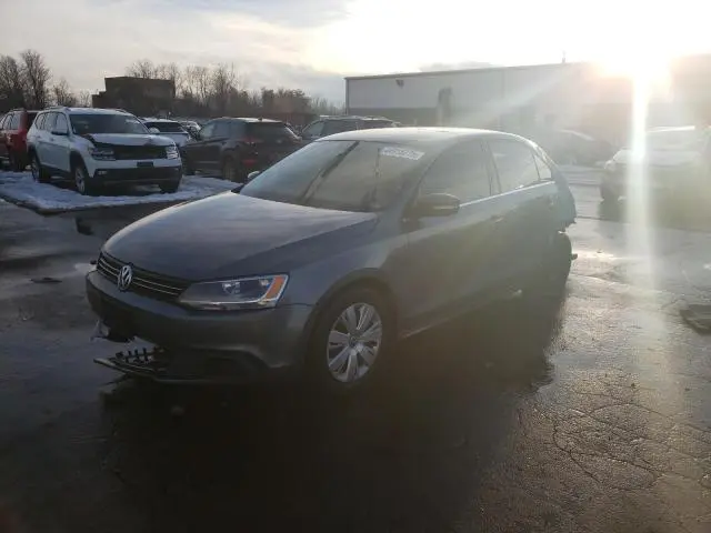 3VWDP7AJ8DM360906