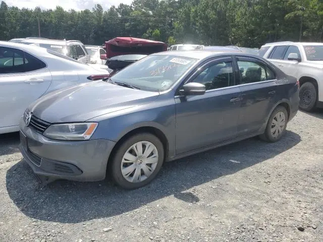 3VWDP7AJ8DM377012