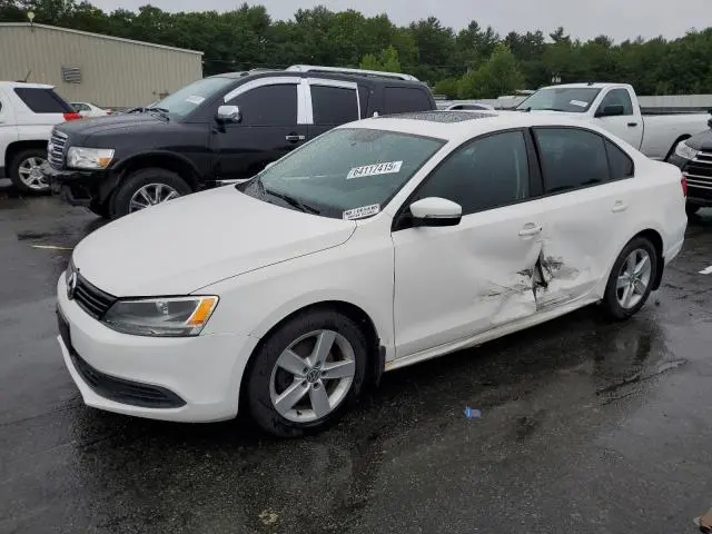 3VWDP7AJ9CM312636
