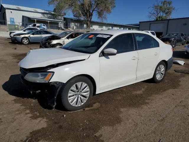 3VWDP7AJ9CM364915