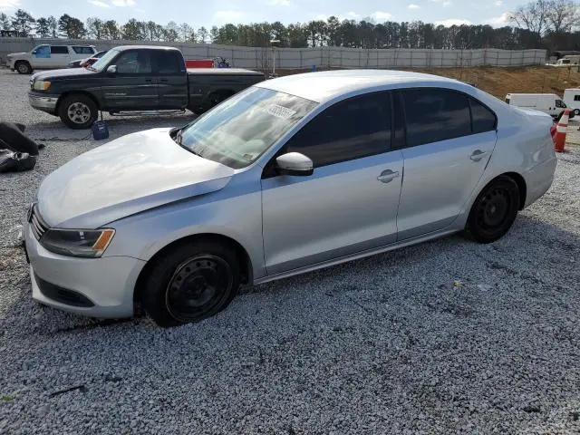 3VWDP7AJ9CM381374