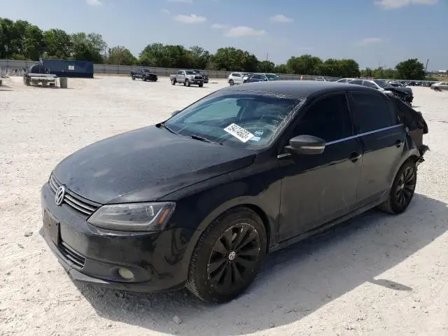 3VWDP7AJ9DM404086