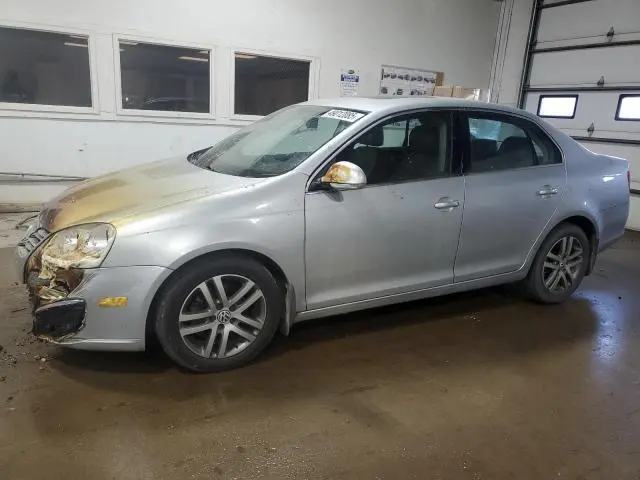 3VWDT71K16M682732