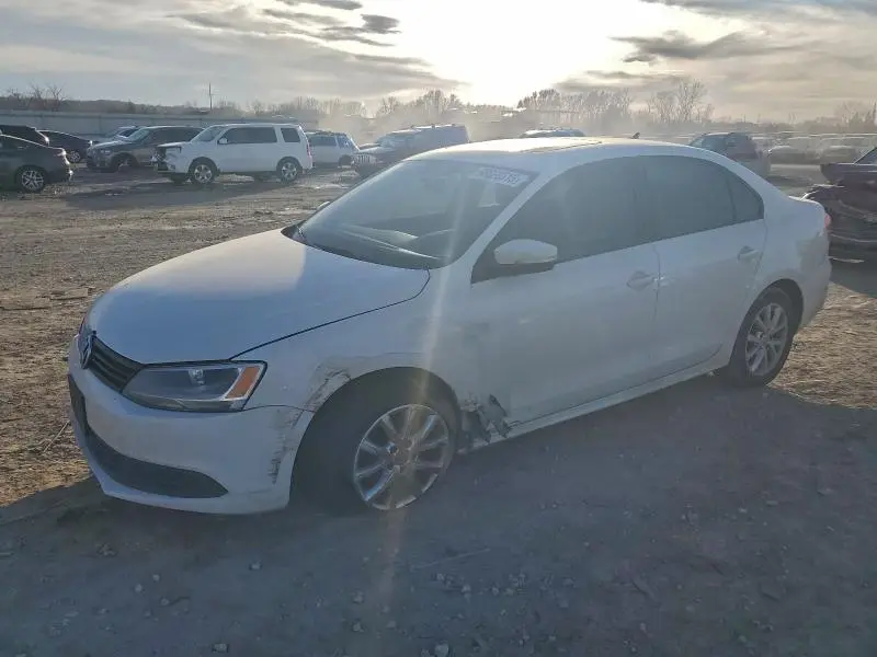 3VWDX7AJ0CM417808