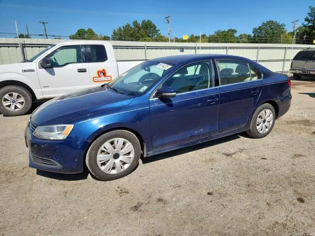 3VWDX7AJ0DM424484