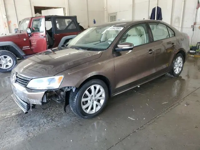 3VWDX7AJ1BM321460