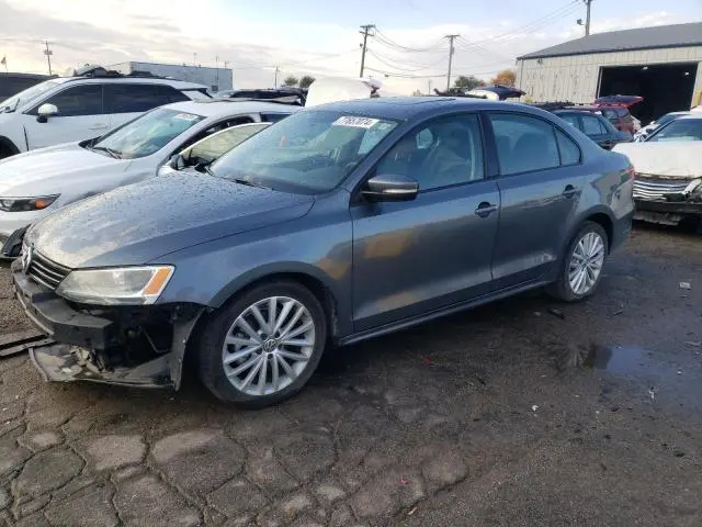 3VWDX7AJ2BM313545