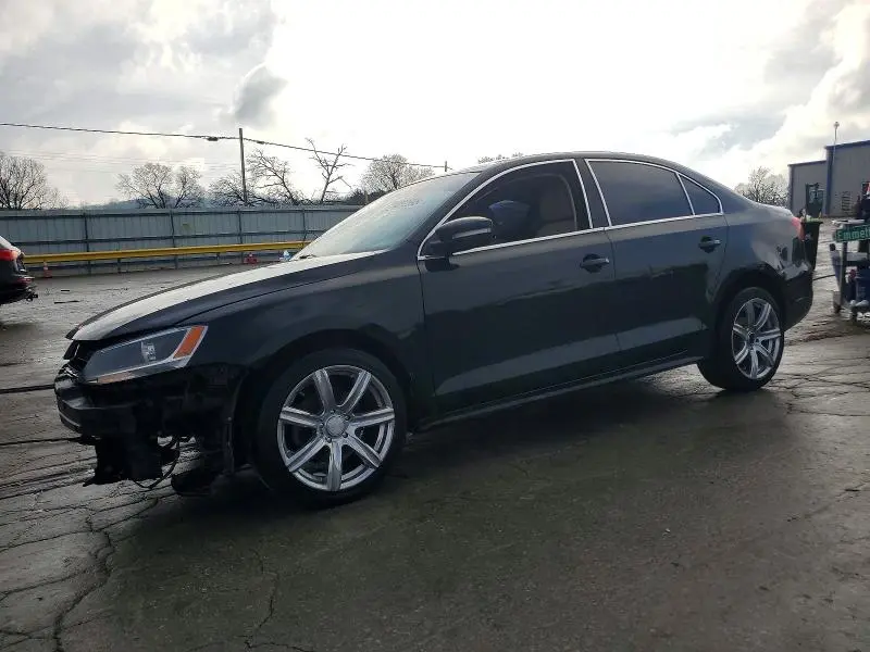 3VWDX7AJ2BM368982