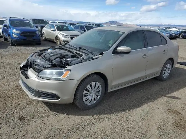 3VWDX7AJ2DM254273