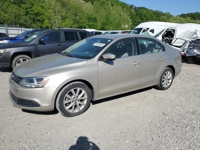 3VWDX7AJ2DM303570