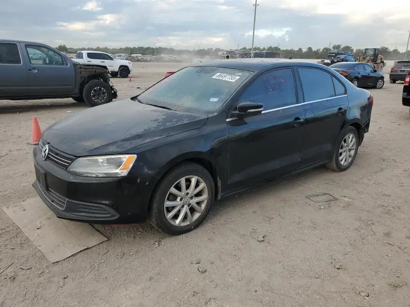 3VWDX7AJ2DM374722