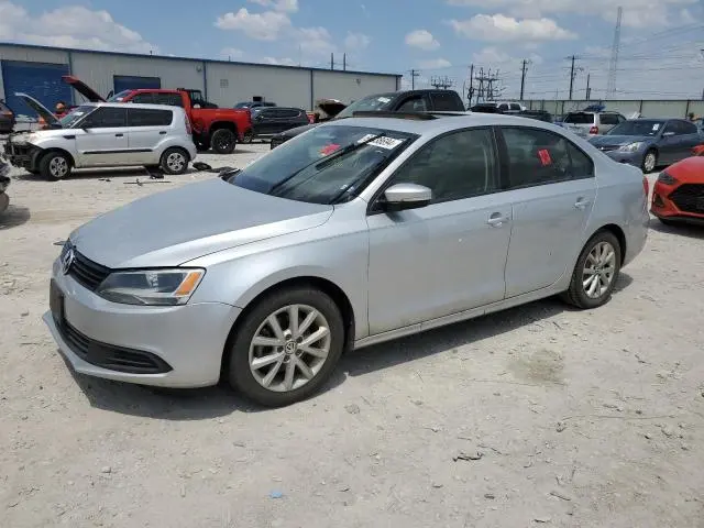 3VWDX7AJ3BM316566