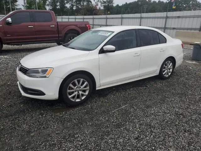 3VWDX7AJ3CM472589